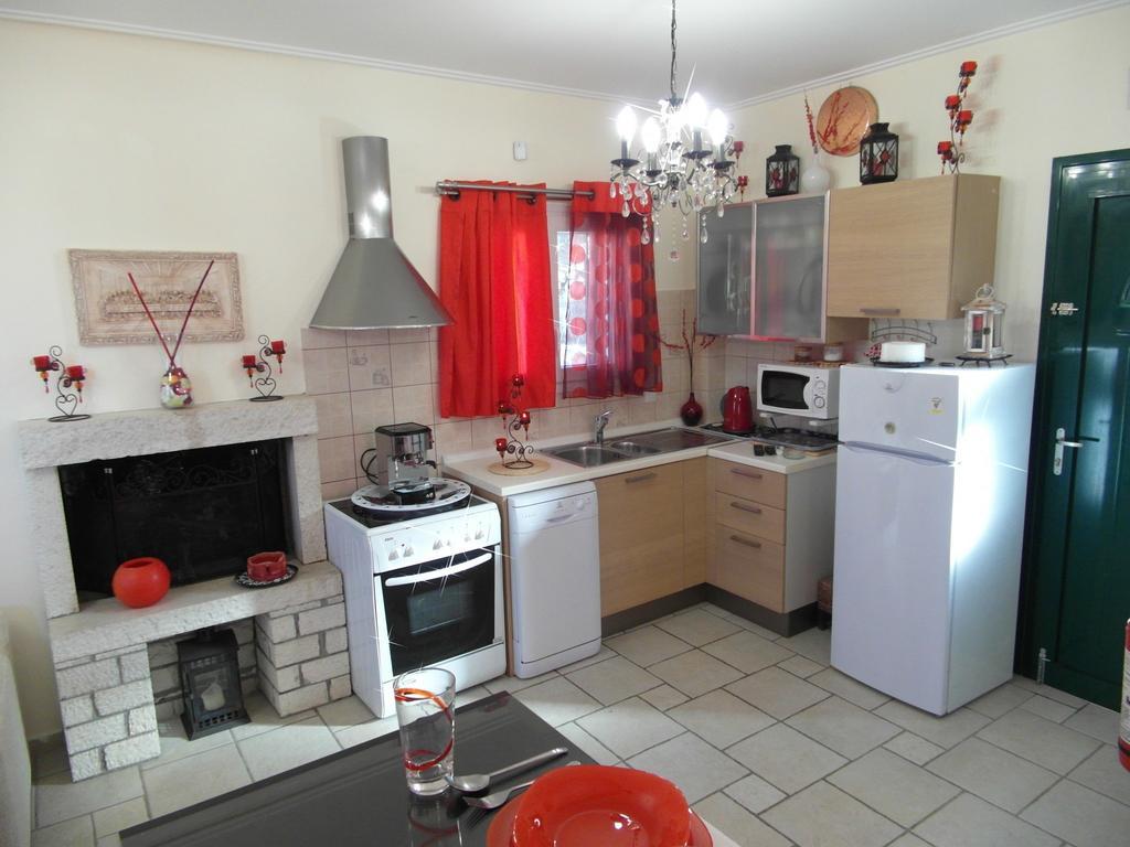 Ionian Villas Áyios Nikítas Quarto foto
